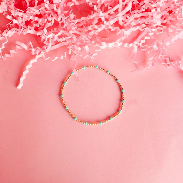 Dainty Poppi Bracelet The Golden Knob Dainty Poppi Bracelet The Golden Knob