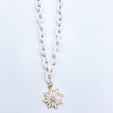 WHITE DAISY NECKLACE