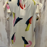 CREAM FLUTTER SLEEVE TOP