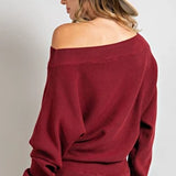 BOAT NECK SWEATER