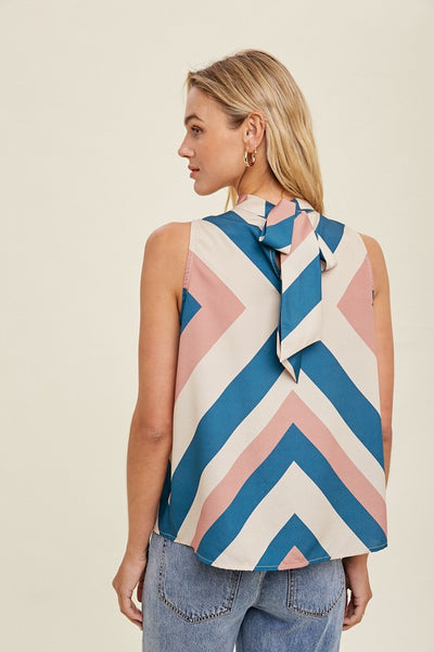 SLEEVELESS CHEVRON