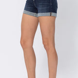 HIGH WAISTE PULL-ON SHORTS