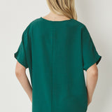 HUNTER V NECK