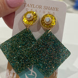 IRELAND DROP EARRING